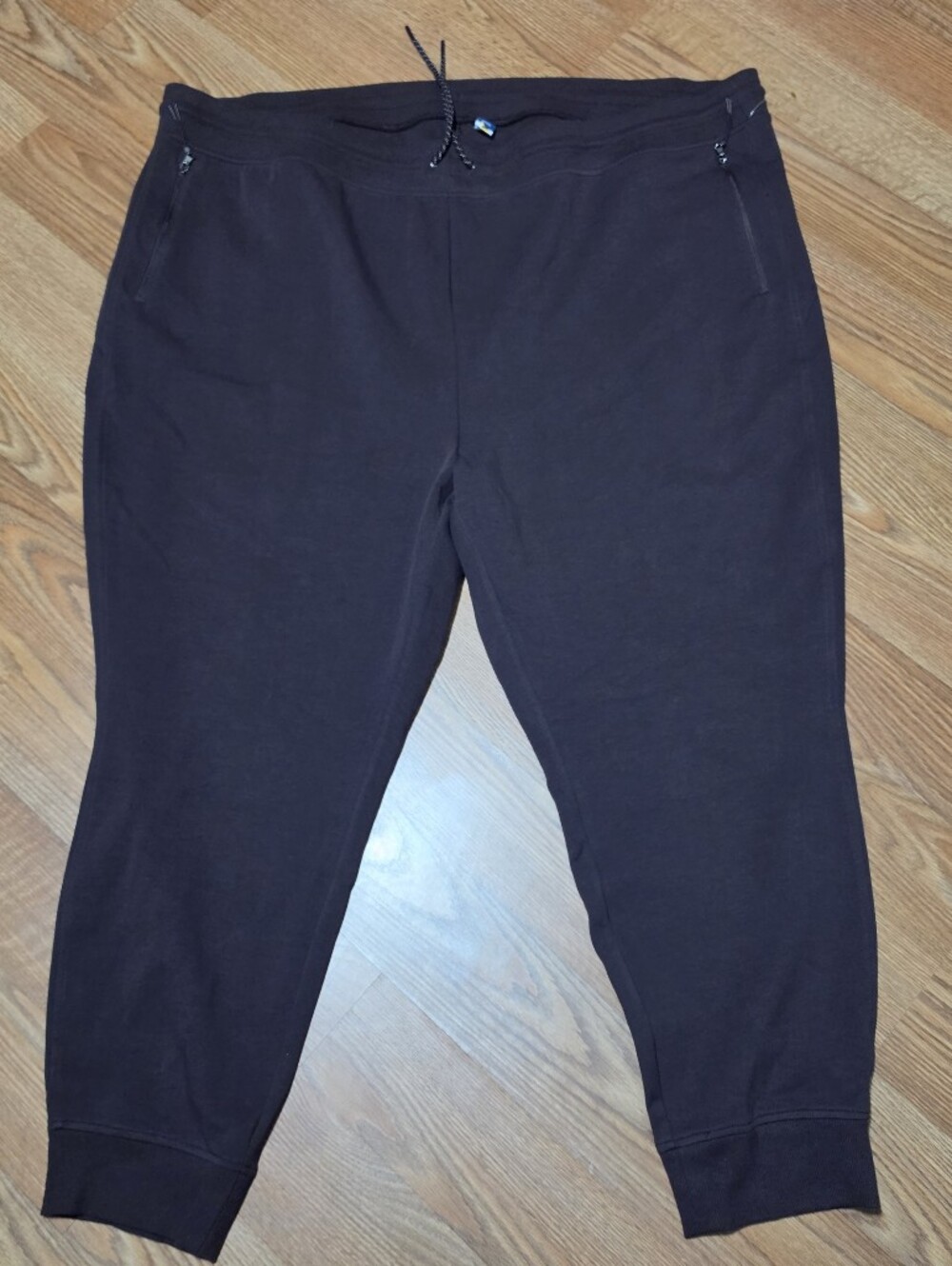 OLD NAVY Dynamic Fleece Breathable Casual Pants- Chocolate Brown